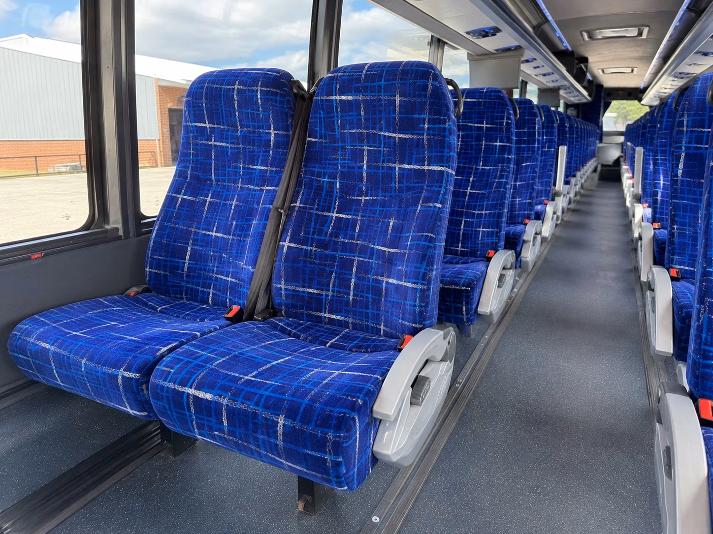 hayward party bus rentals for tailgates and bay area games