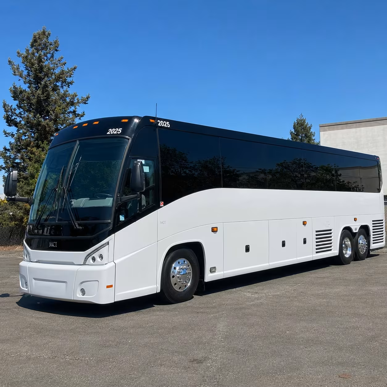 sunday service shuttle buses for hayward congregations